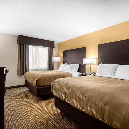 Quality Inn & Suites Metropolis I-24 Exteriör bild
