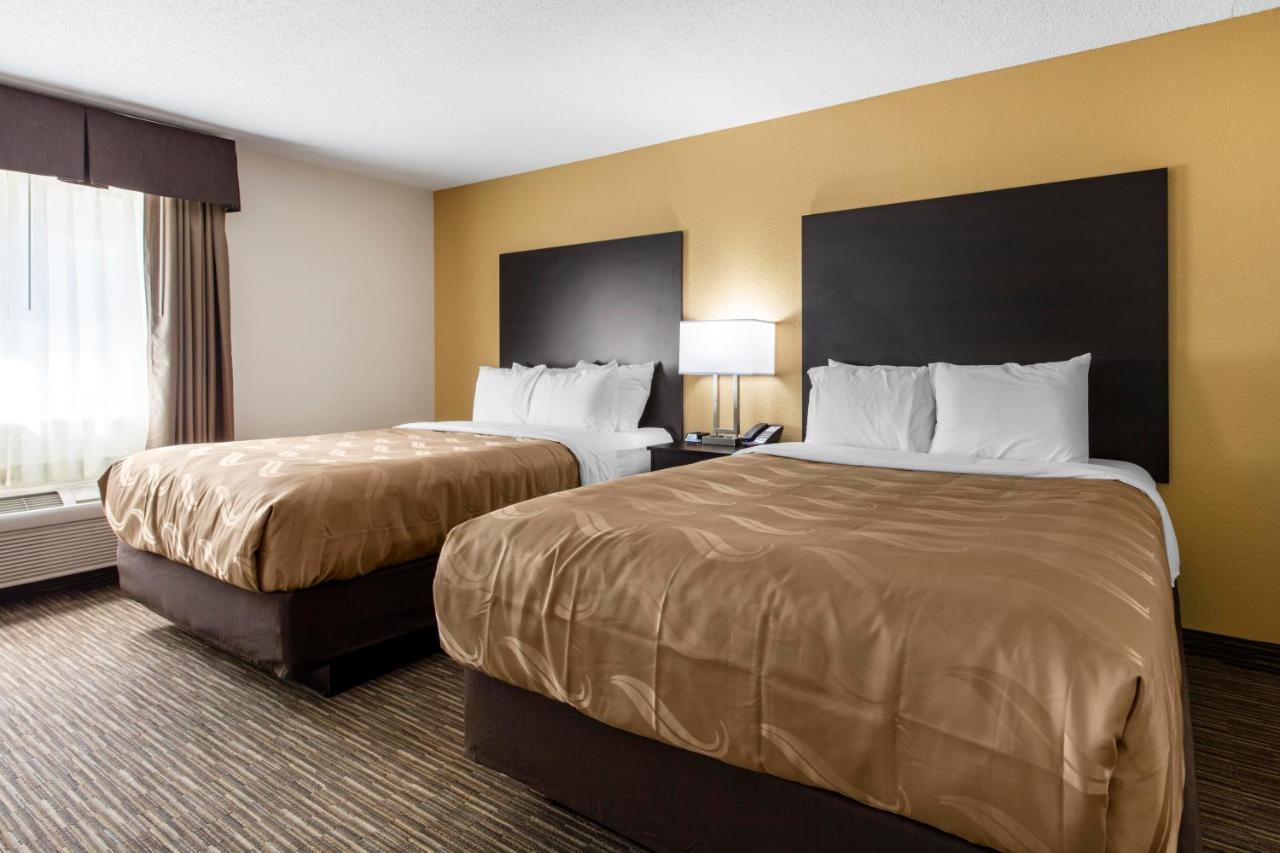 Quality Inn & Suites Metropolis I-24 Exteriör bild